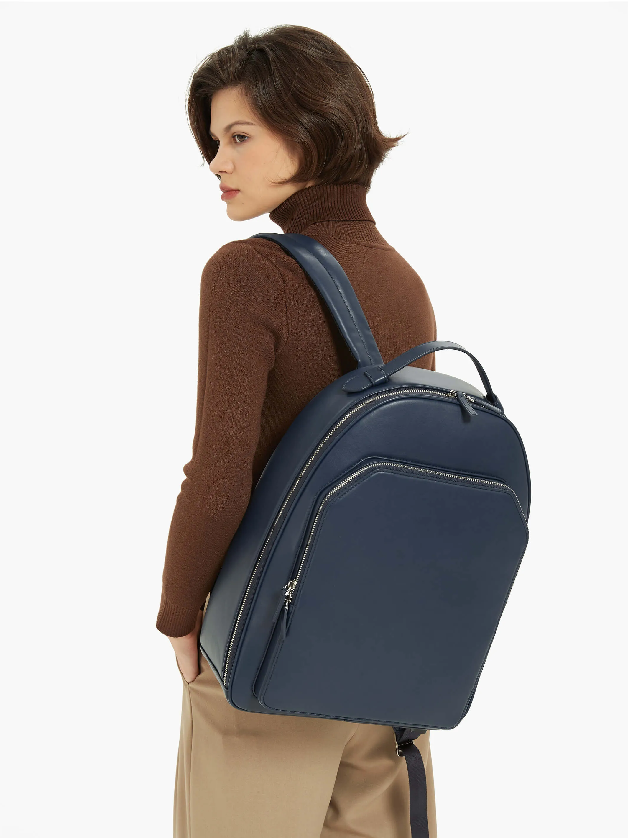 Avant Slim Backpack
