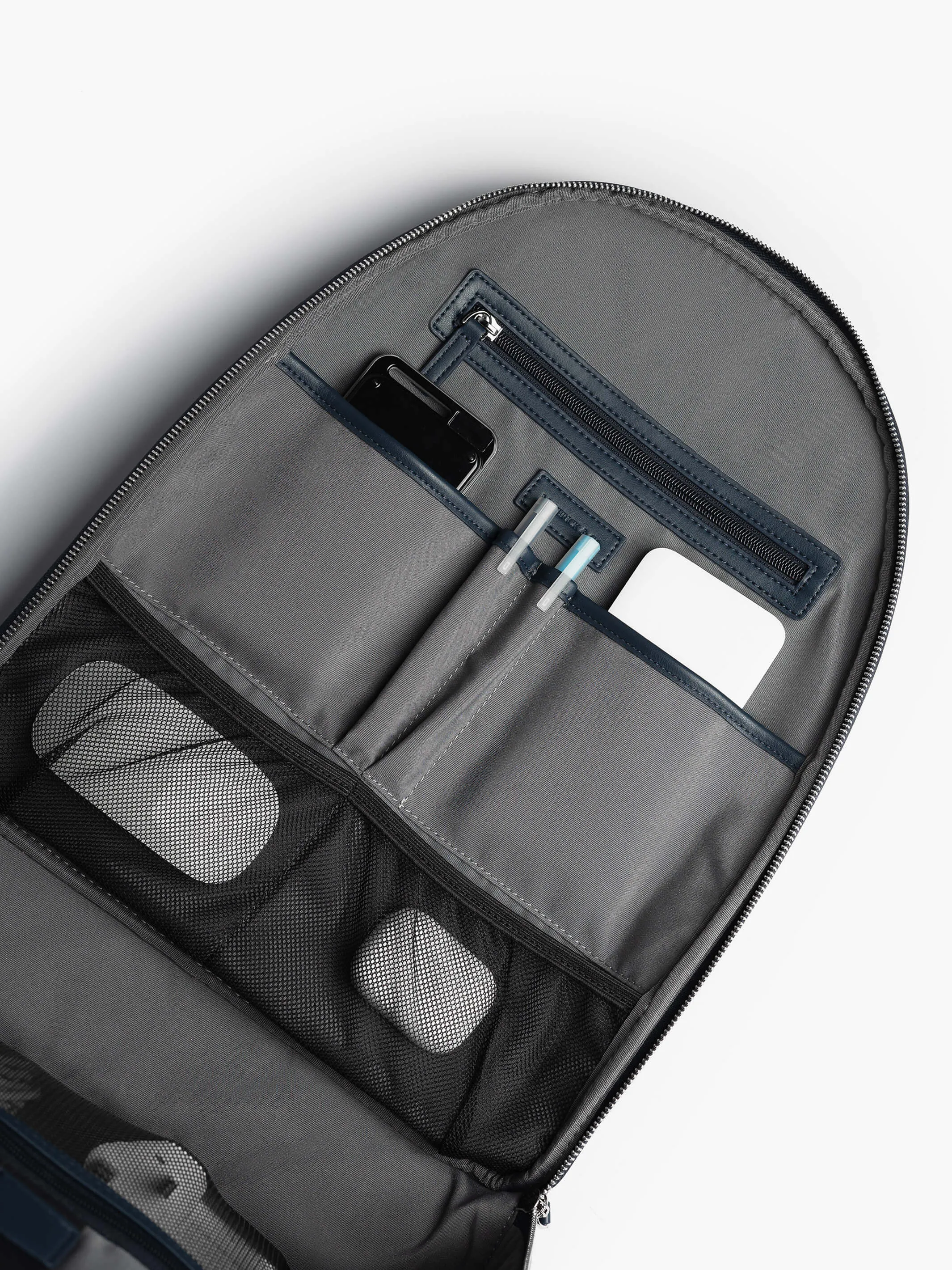 Avant Slim Backpack