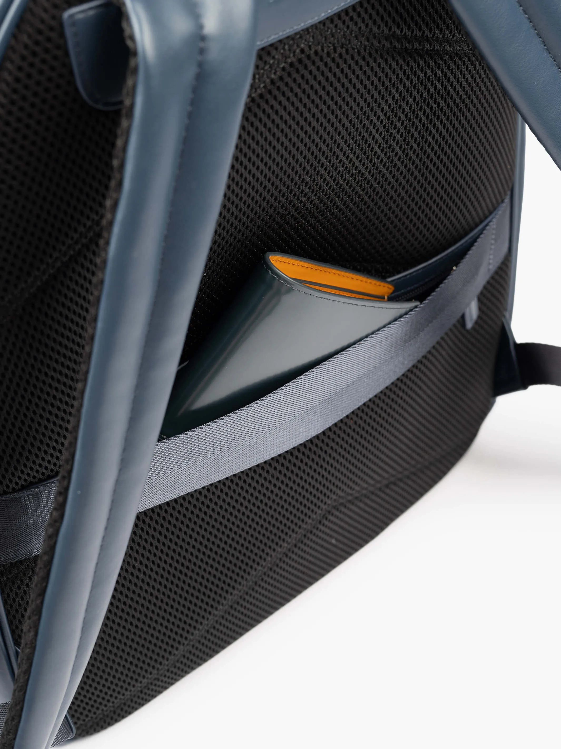 Avant Slim Backpack