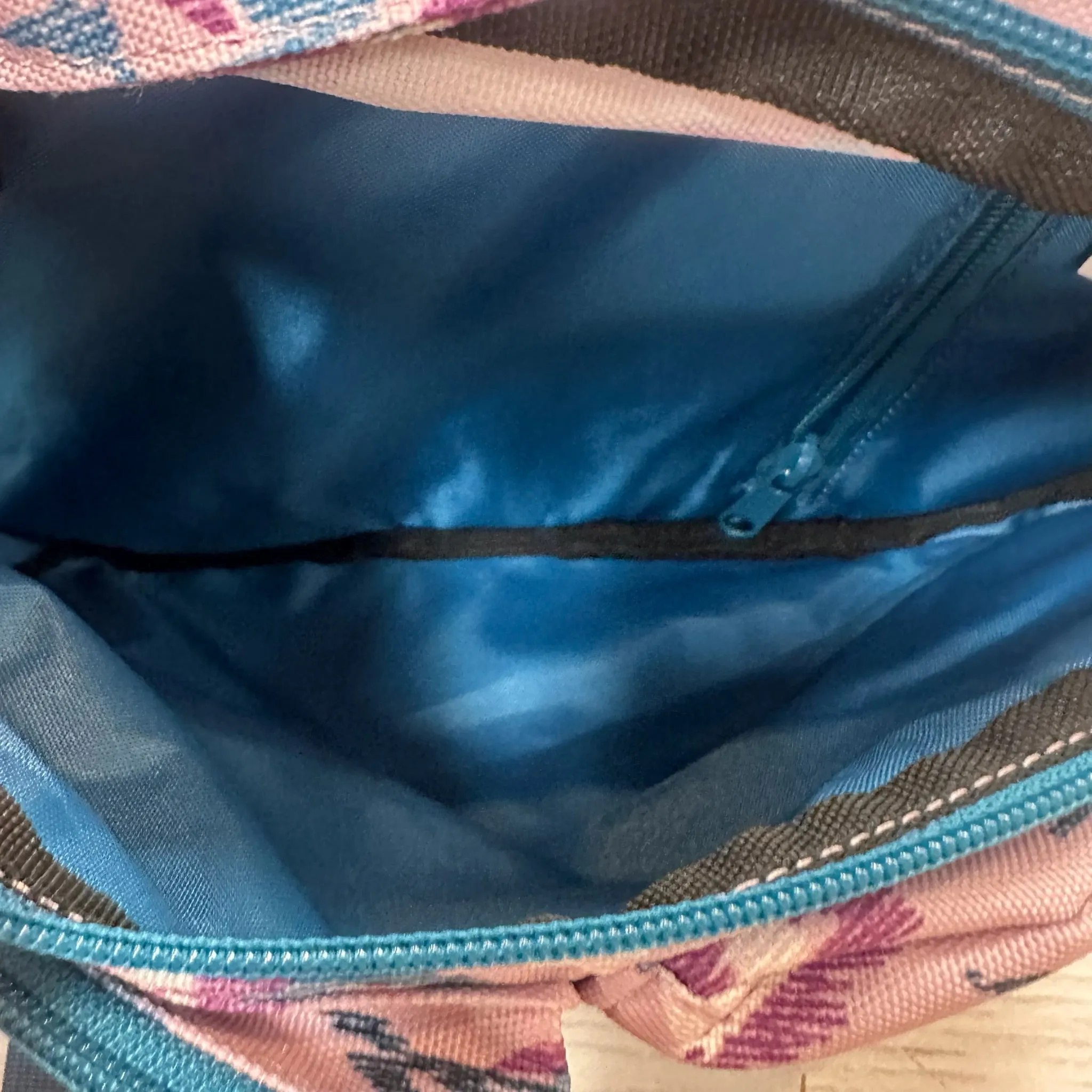 Backpack By Kavu, Size: Small