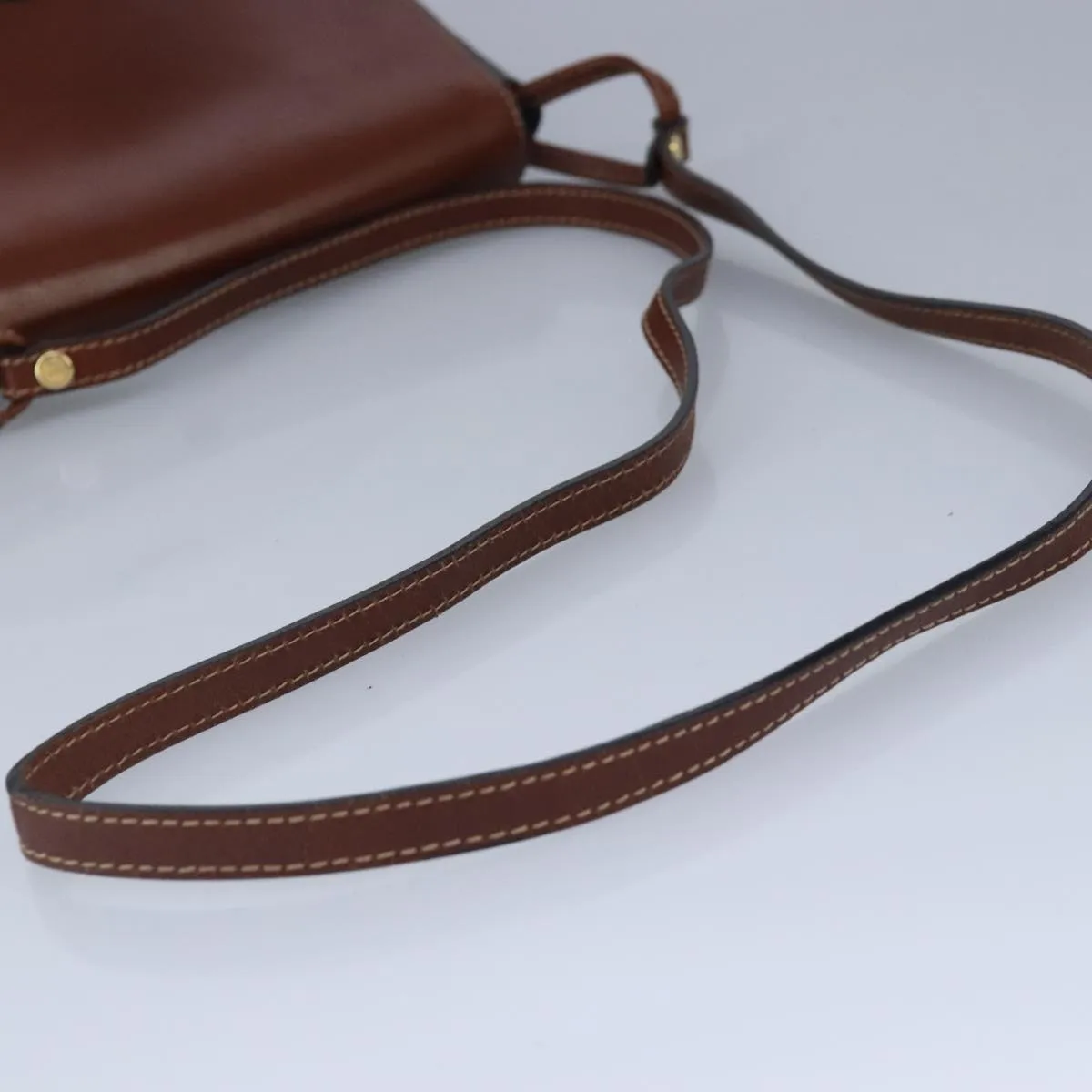 Bally  Leather Shoulder Bag (Pre-Owned)