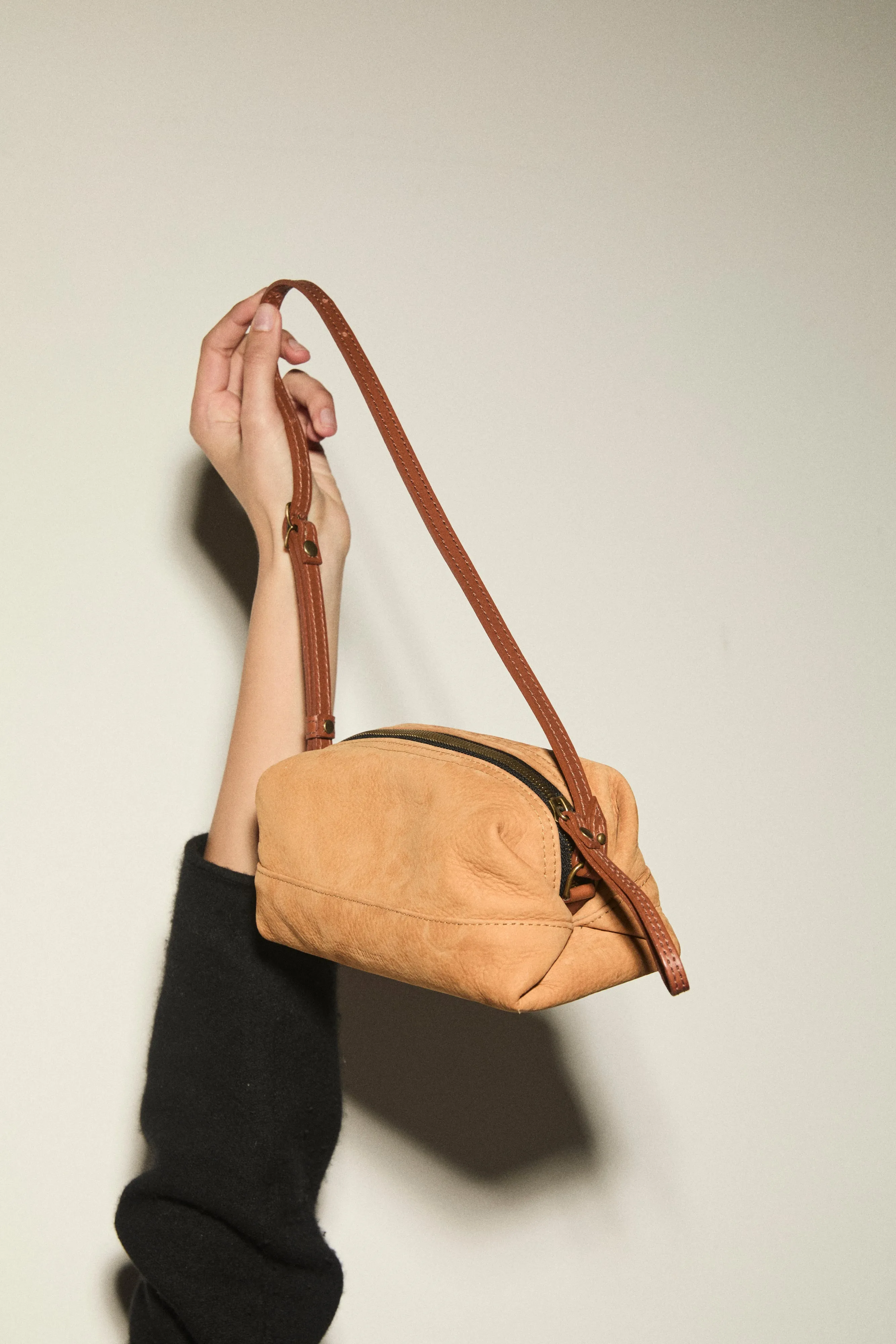 Bon Bon East West Baguette - Nubuck Tan