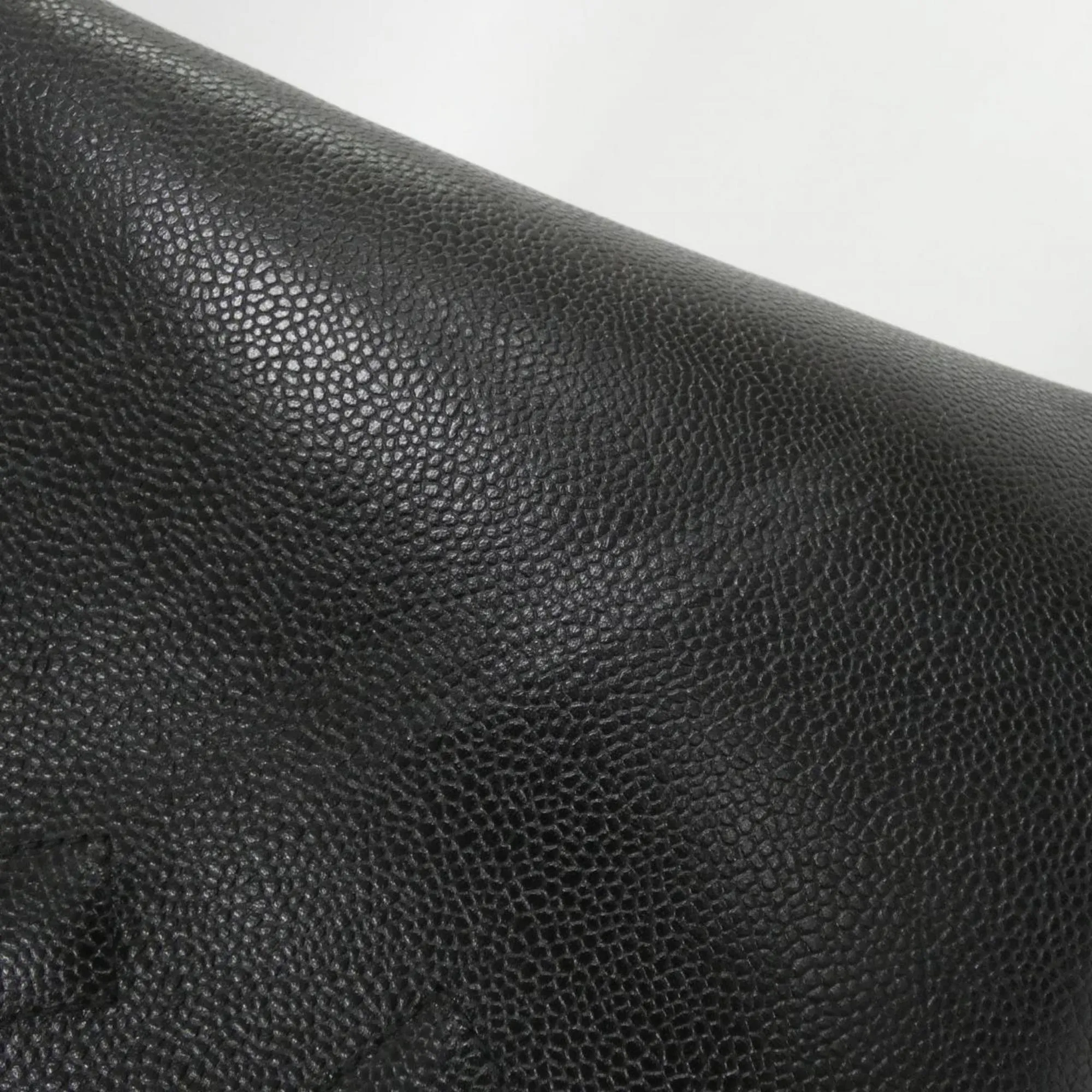 Chanel Grained Calfskin Shoulder Bag (Pre-Owned)