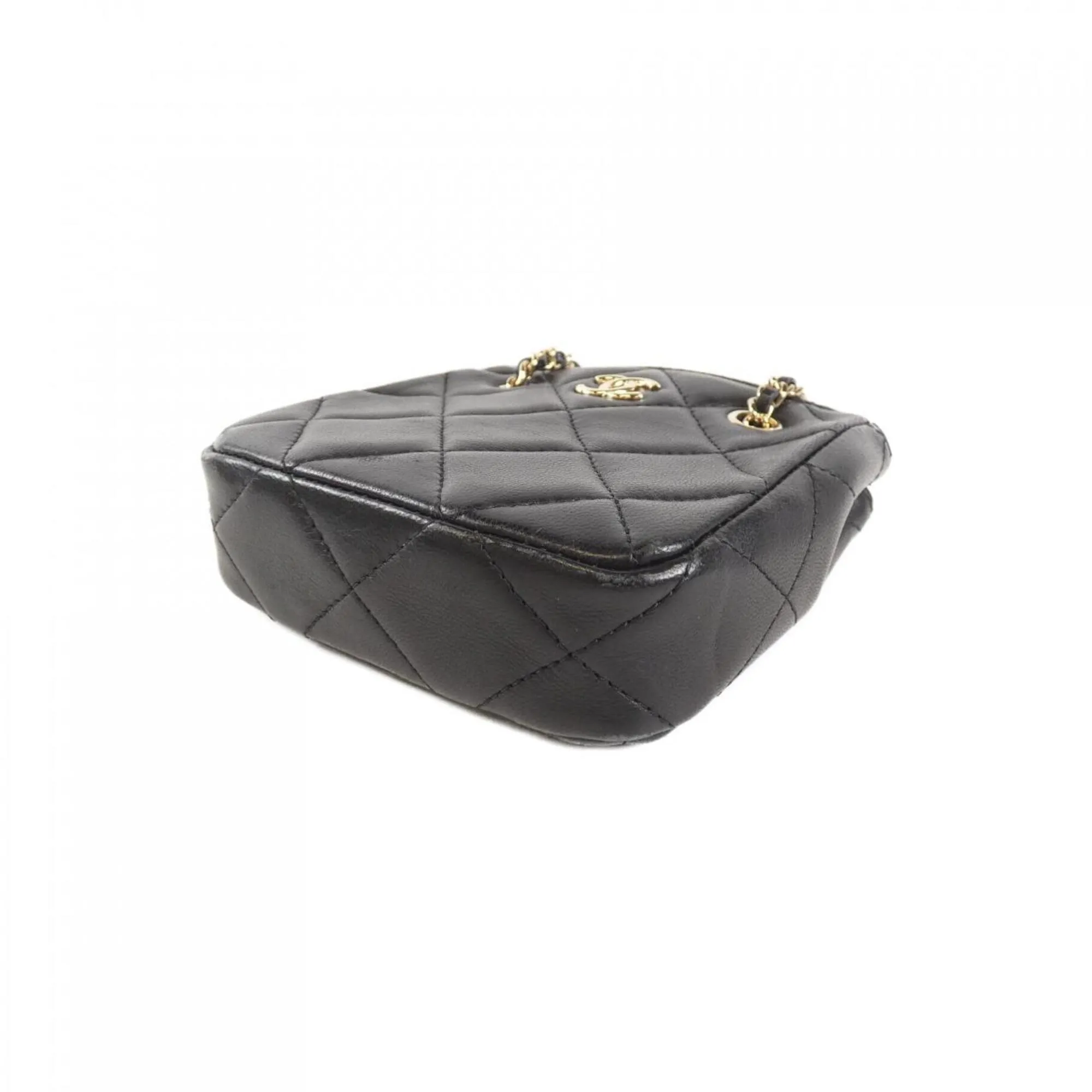 Chanel Leather Shoulder Bag (Pre-Owned)