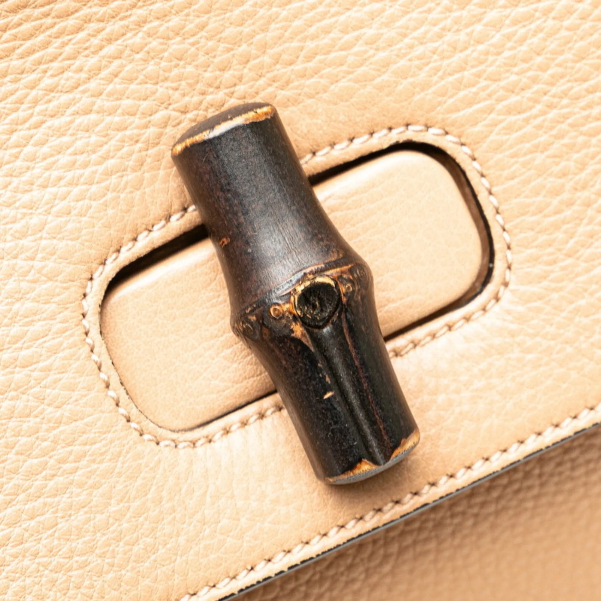Gucci Leather Handbag Shoulder Bag (Pre-Owned)