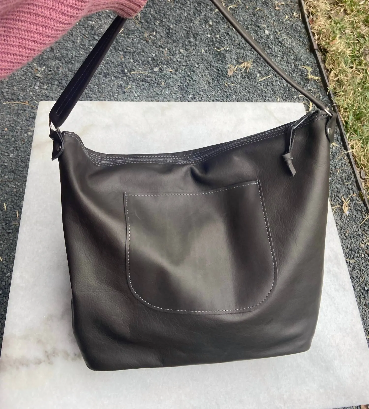 Haley Leather Shoulder Bag In Charcoal