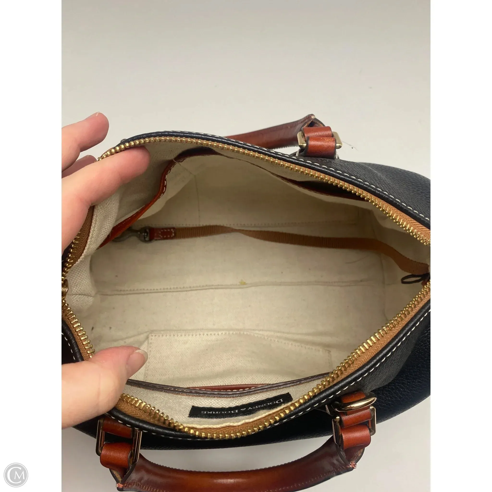 Handbag Designer By Dooney And Bourke, Size: Medium