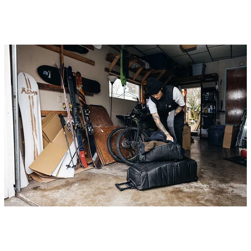Hugger Backpack 30 Backpacks Midnight Teal