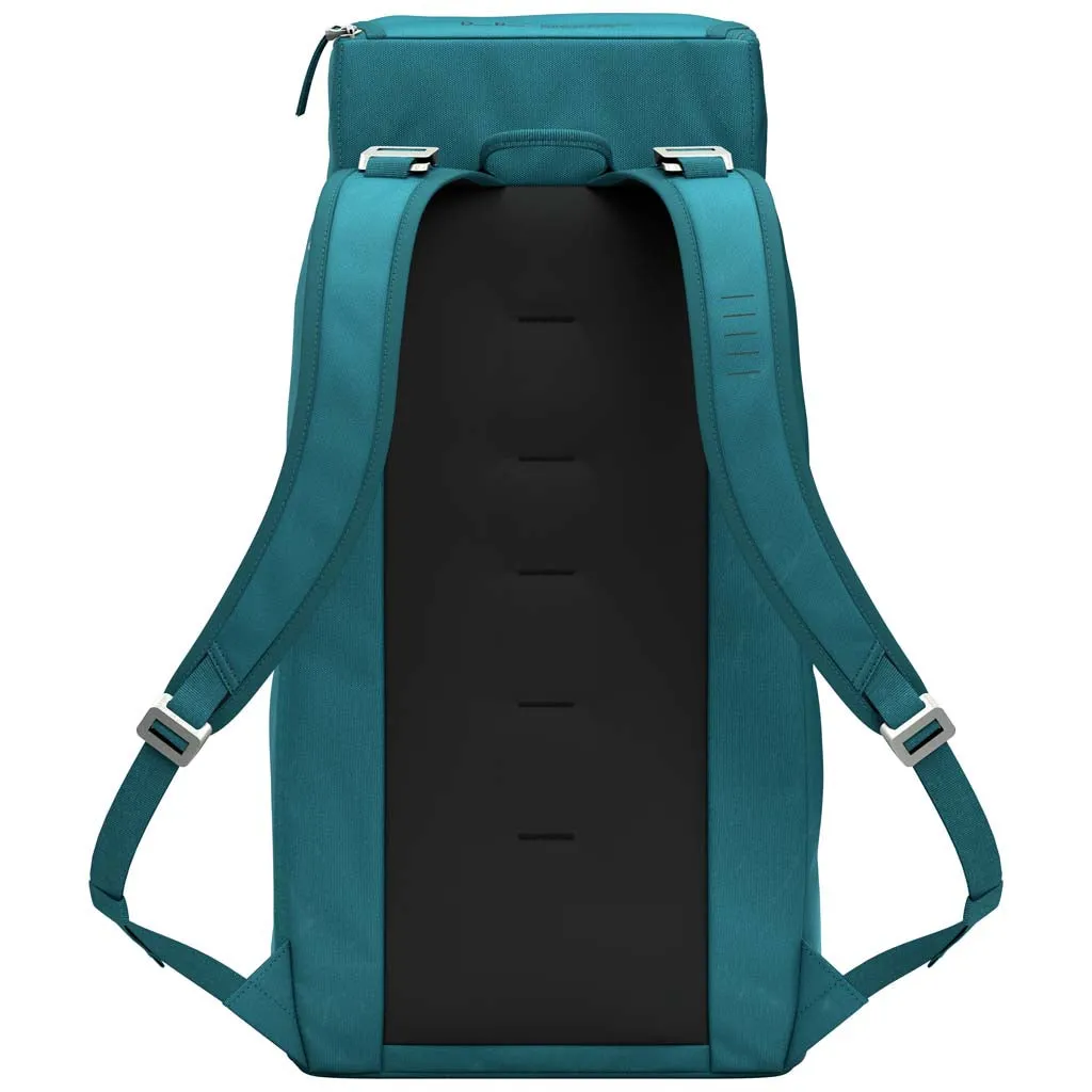 Hugger Backpack 30 Backpacks Midnight Teal