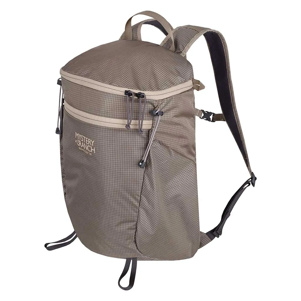 In and Out 18 Backpacks Dove