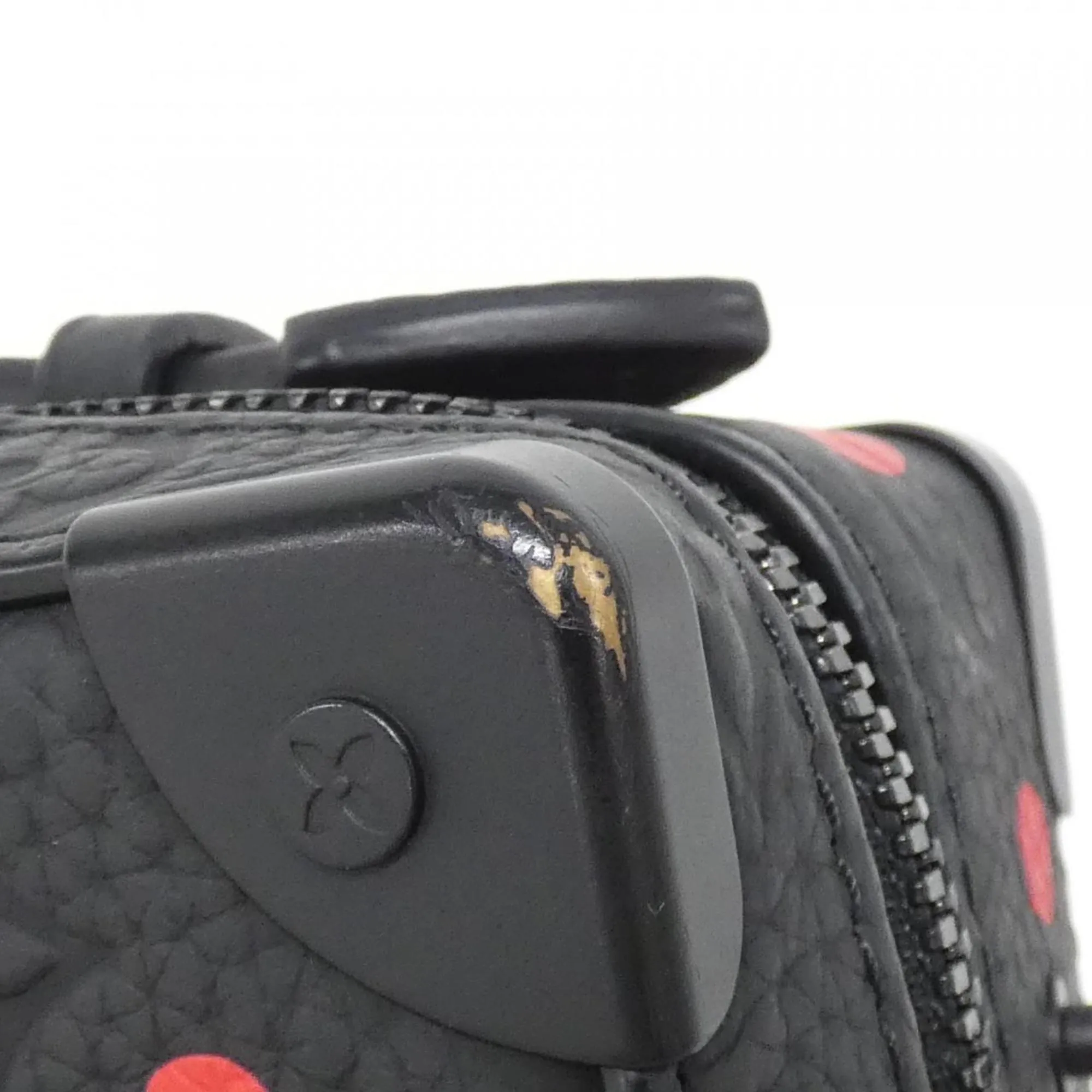 Louis Vuitton Leather Shoulder Bag (Pre-Owned)