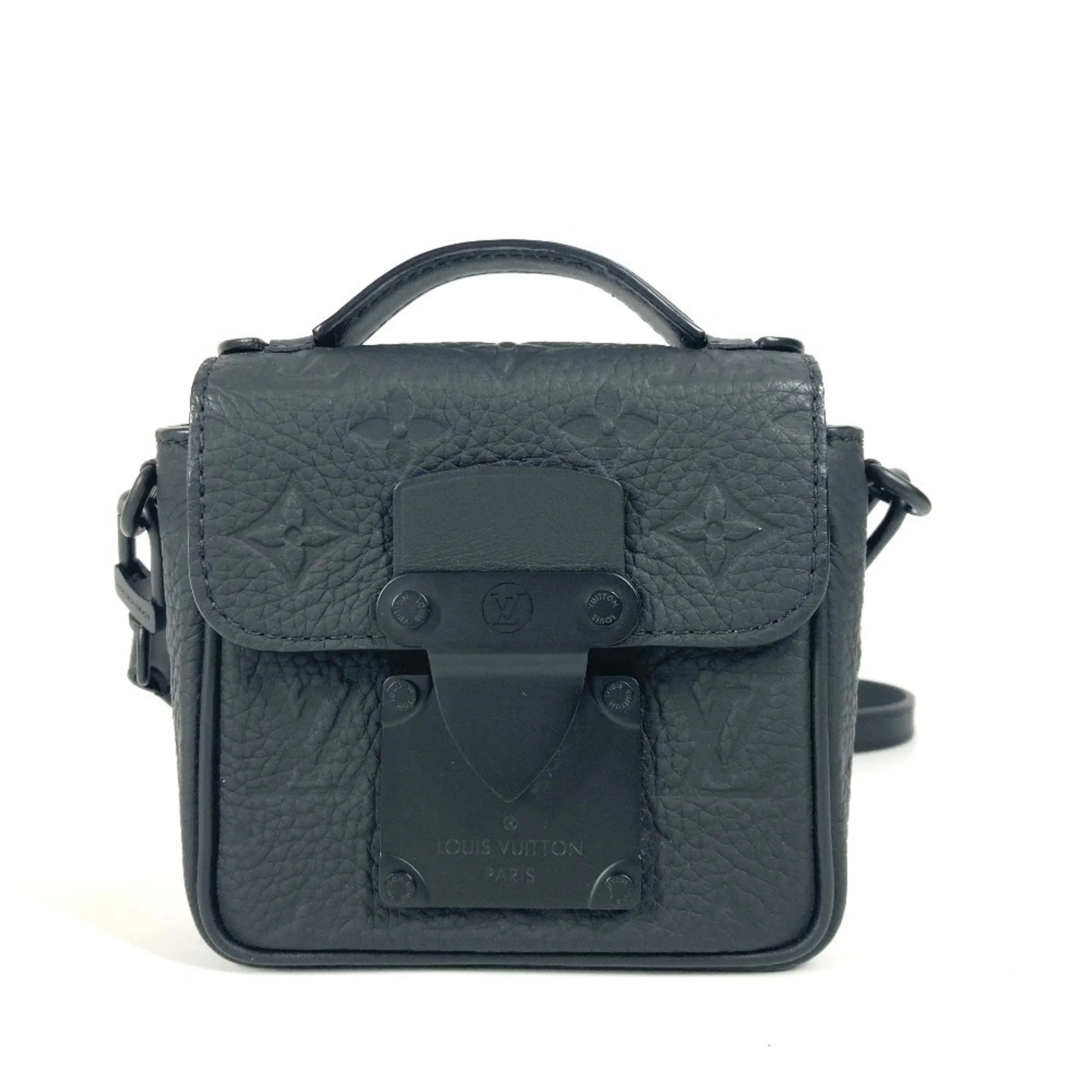 Louis Vuitton Noir Leather Handbag Pochette Shoulder Bag (Pre-Owned)