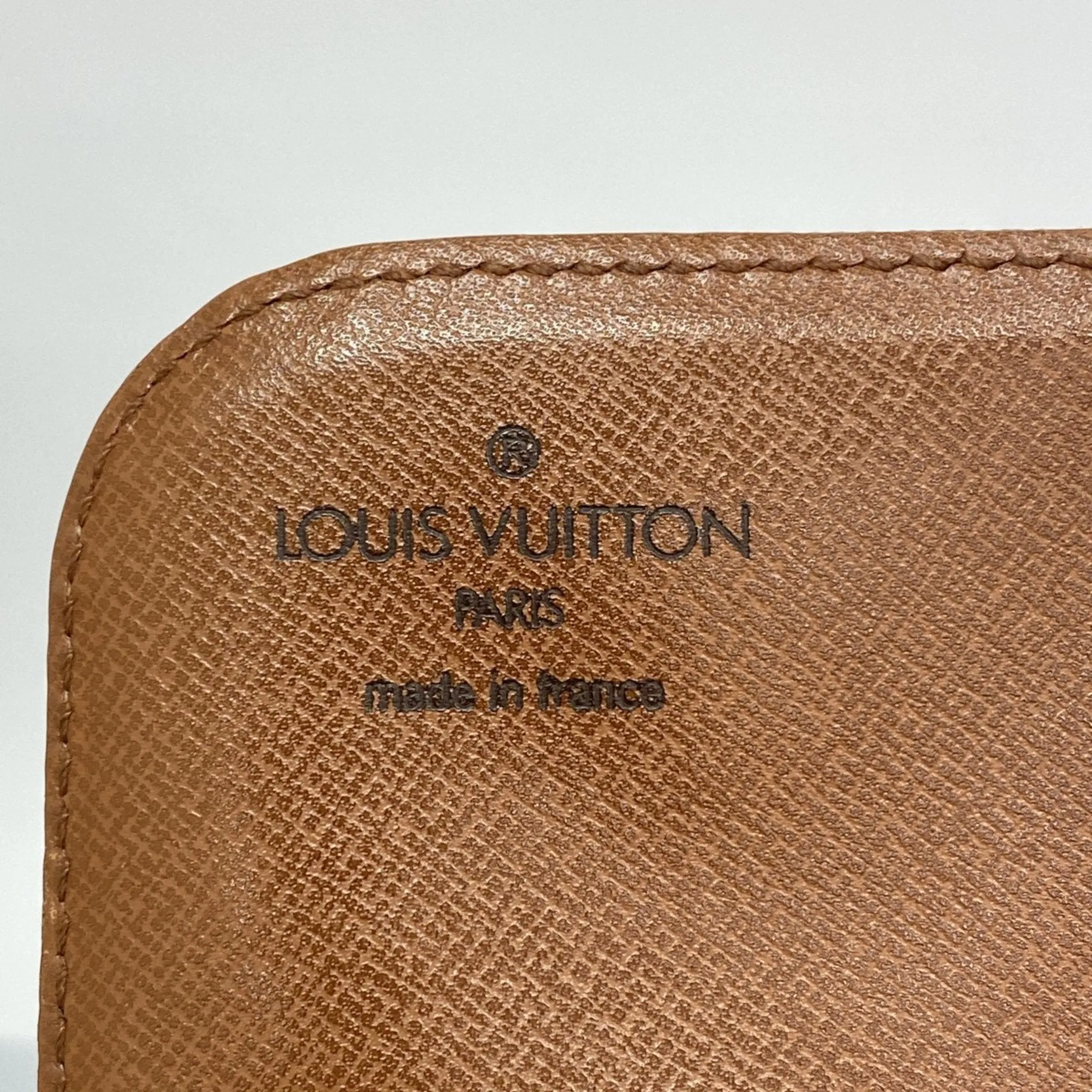 Louis Vuitton Shoulder Bag (Pre-Owned)