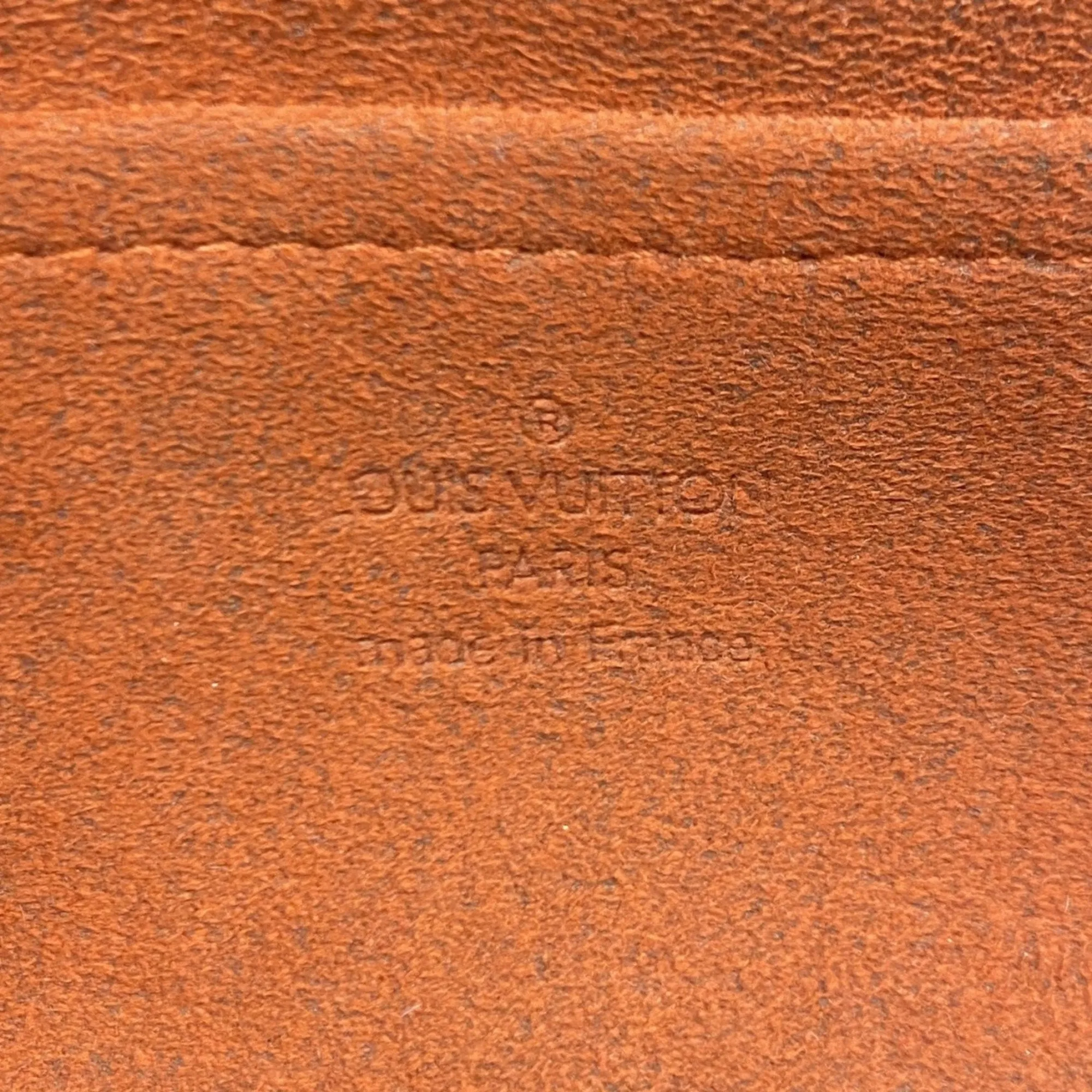Louis Vuitton Shoulder Bag (Pre-Owned)