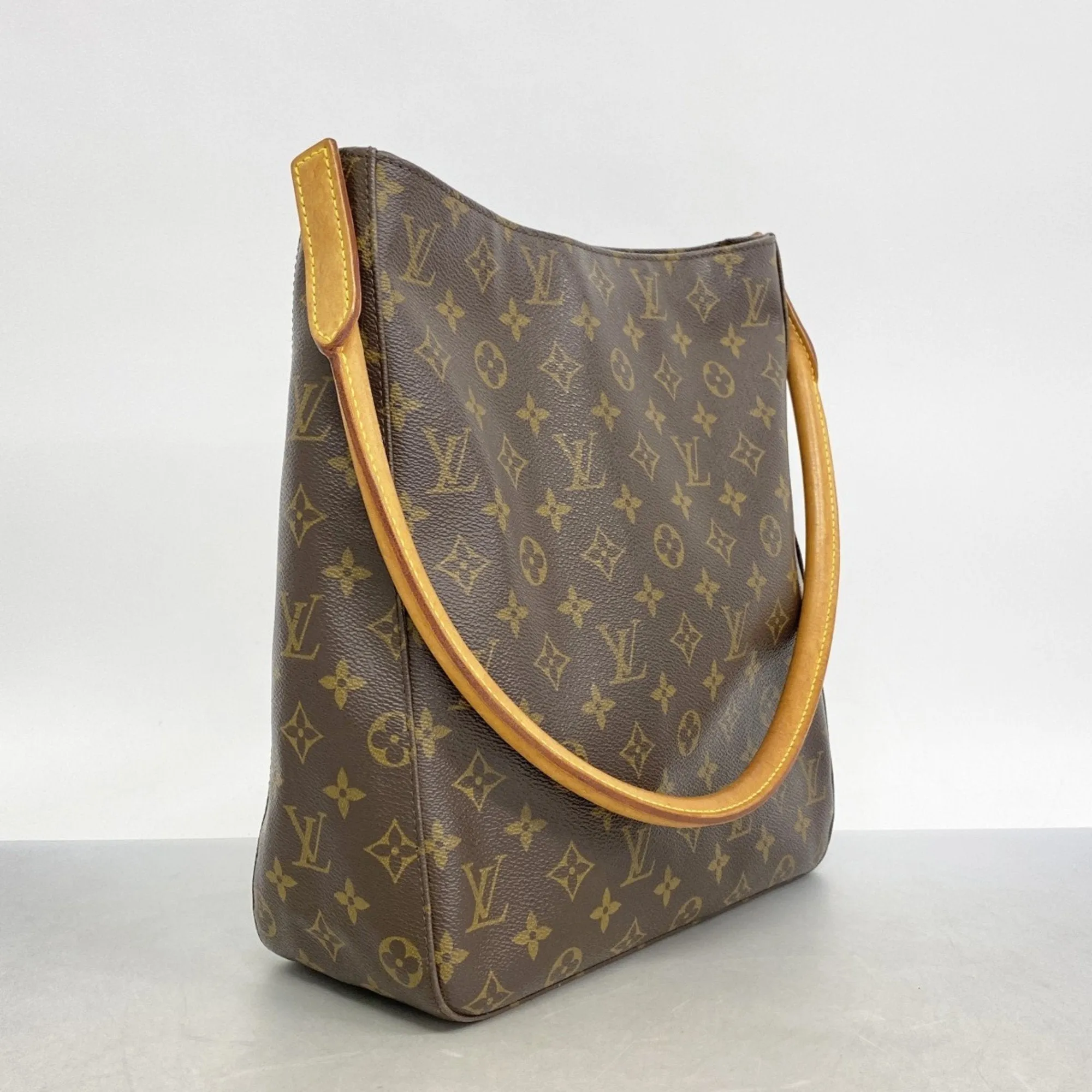 Louis Vuitton Shoulder Bag (Pre-Owned)