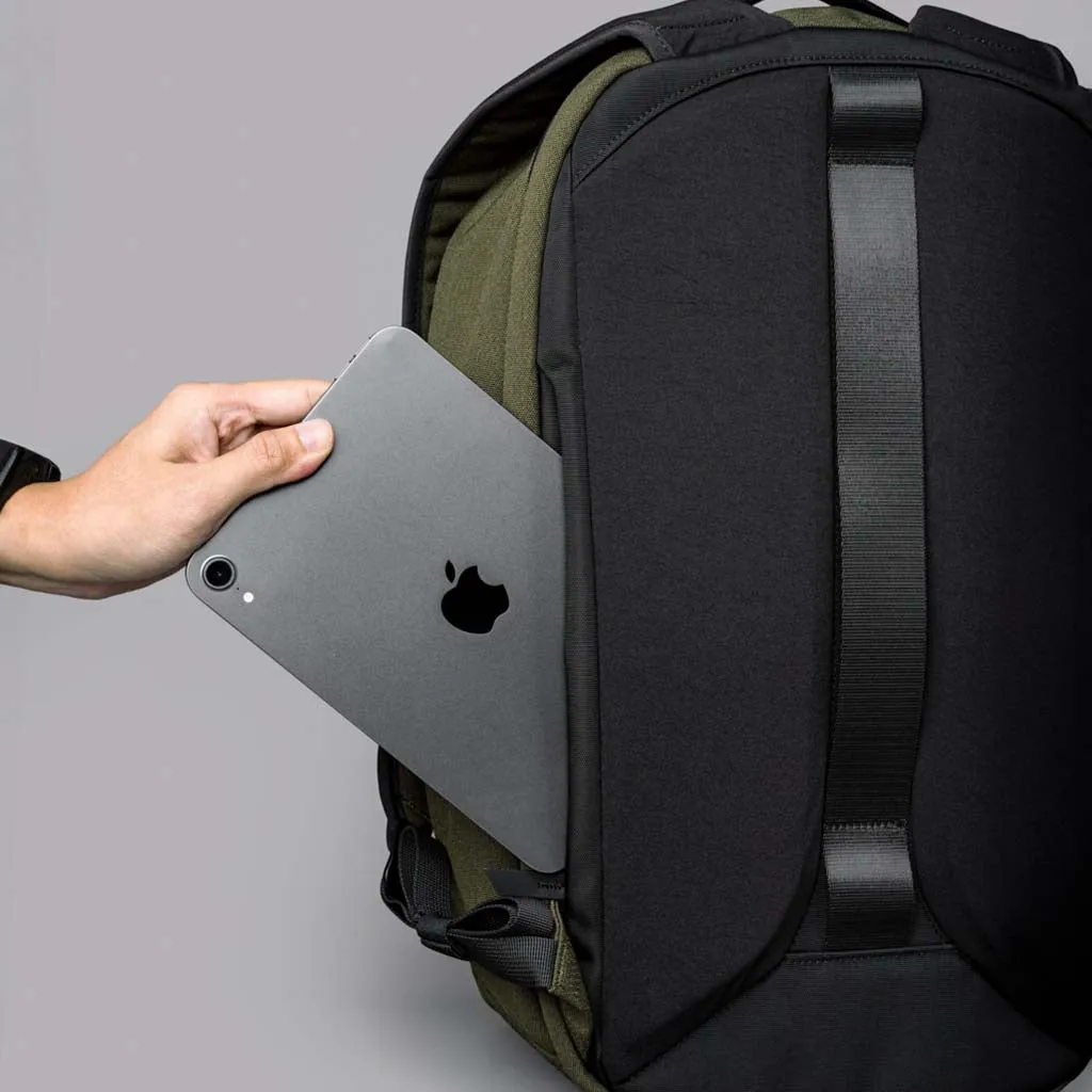 Metro Backpack Pro Backpacks Army Green | Axoflux 600D