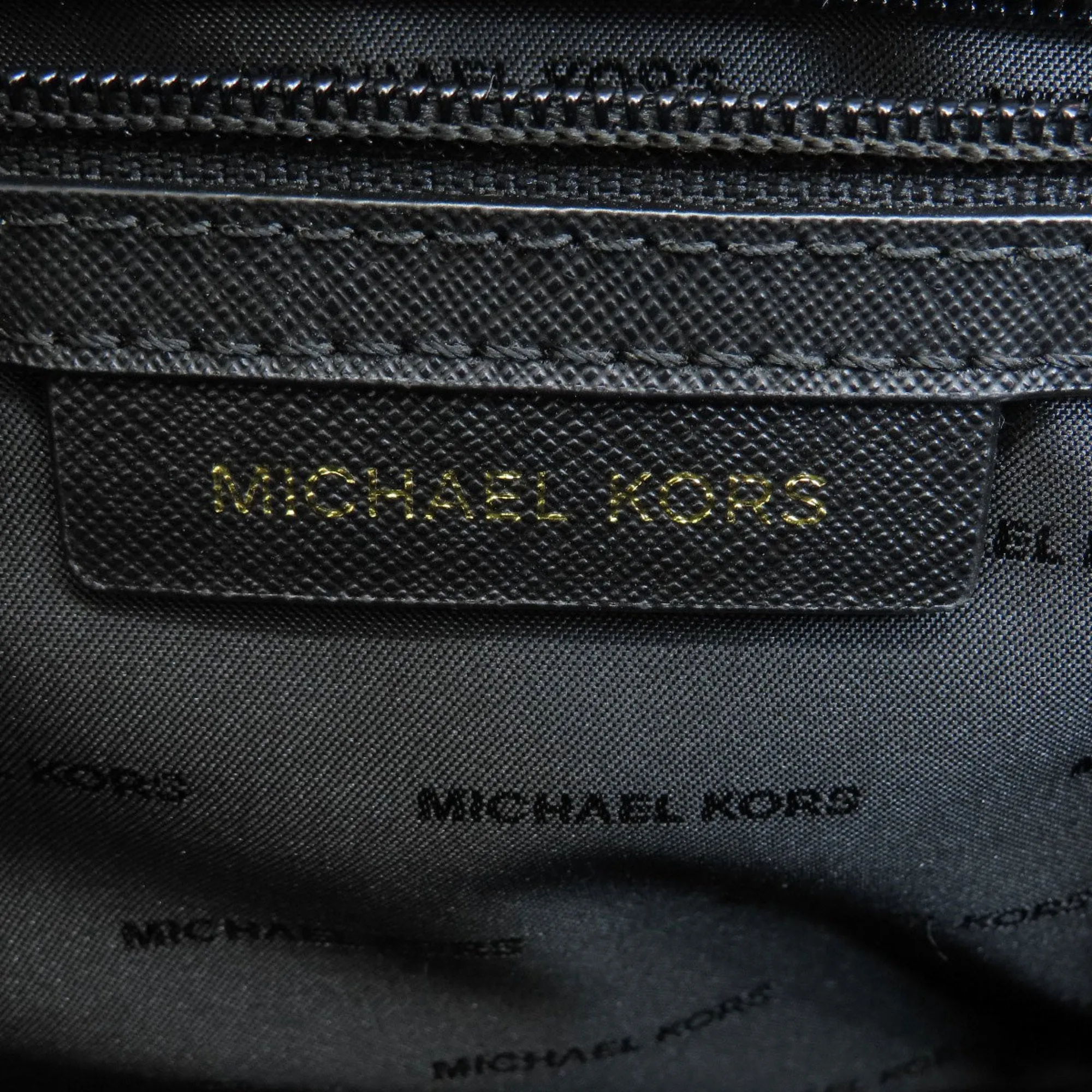 Michael Kors  Leather Handbag (Pre-Owned)