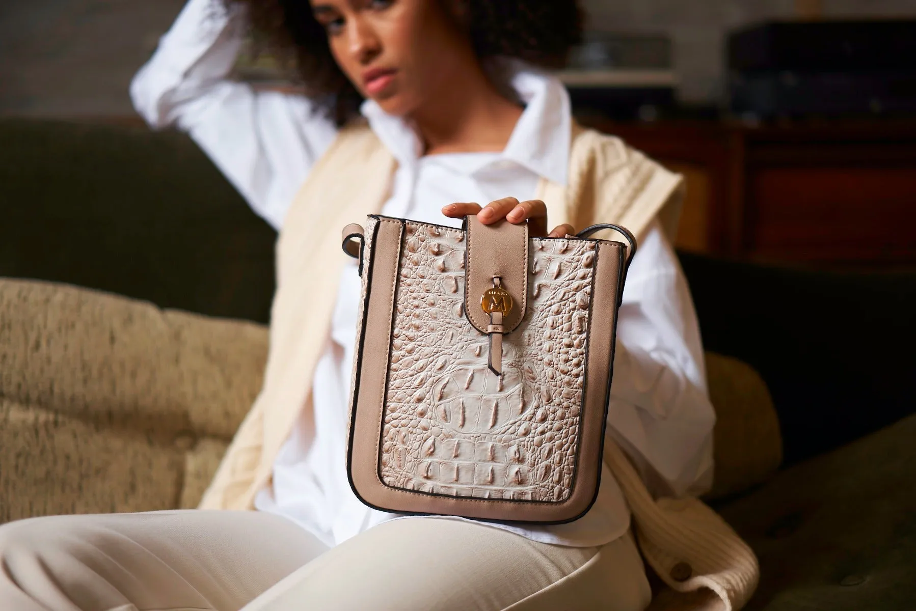 Molly Crossbody Bag