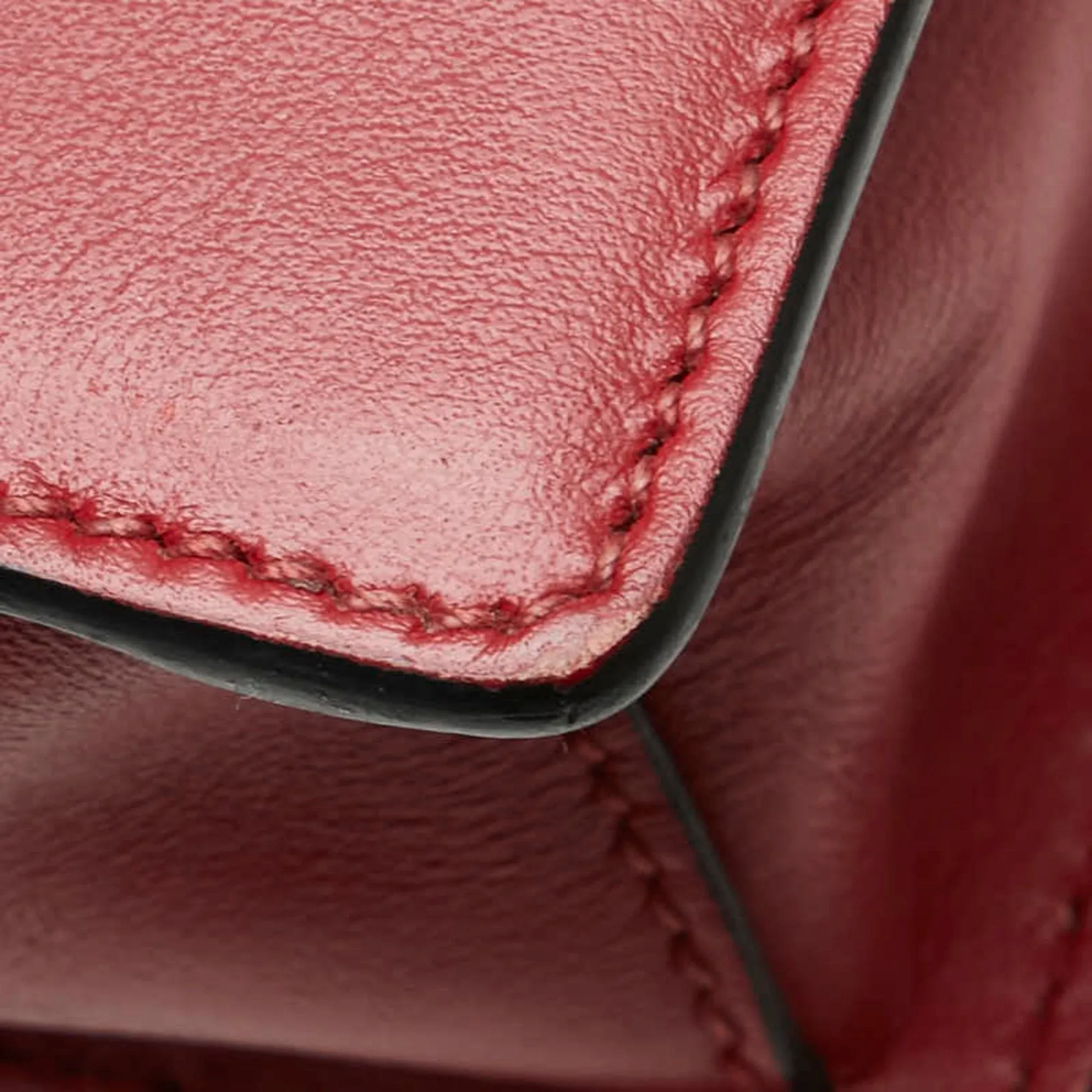 Prada Leather Shoulder Bag (Pre-Owned)