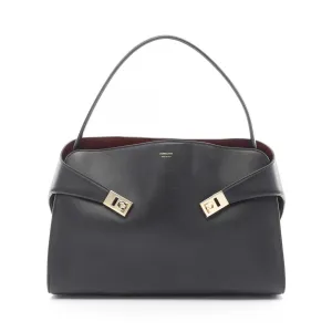 Salvatore Ferragamo Leather Shoulder Bag (Pre-Owned)